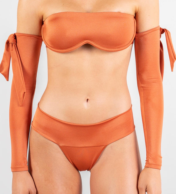 Saga Top & Sierra Bottom Orange